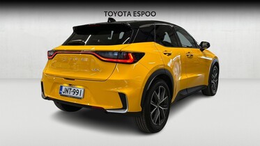 Lexus LBX vaihtoauto