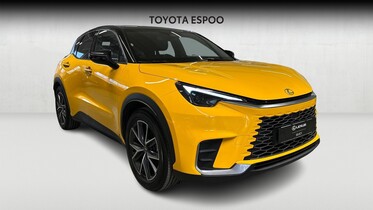 Lexus LBX vaihtoauto