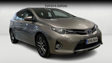 Toyota Auris vaihtoauto