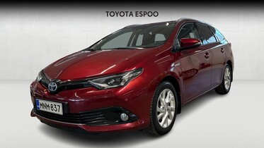 Toyota Auris vaihtoauto