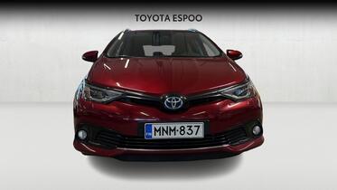 Toyota Auris vaihtoauto