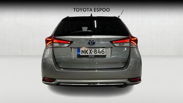 Toyota Auris vaihtoauto