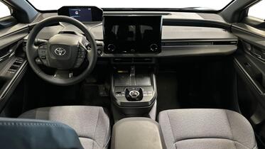 Toyota bZ4X vaihtoauto