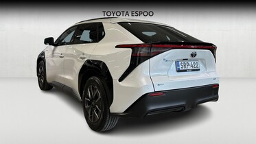 Toyota bZ4X vaihtoauto