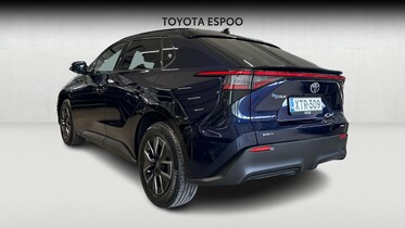 Toyota bZ4X vaihtoauto