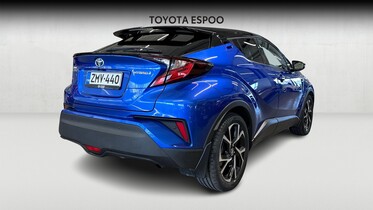 Toyota C-HR vaihtoauto