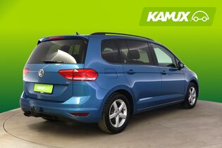 Volkswagen Touran vaihtoauto