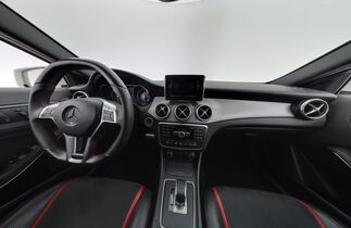 Mercedes-Benz GLA vaihtoauto