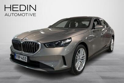 vaihtoauto BMW i5