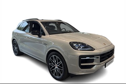 vaihtoauto Porsche Cayenne