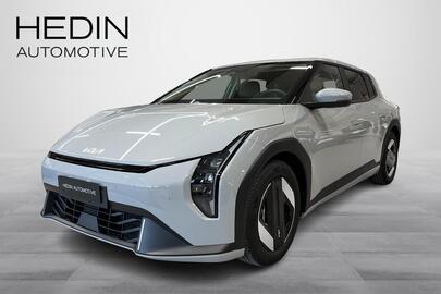 vaihtoauto Kia EV4