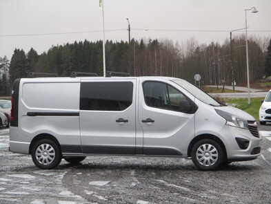 Opel Vivaro vaihtoauto