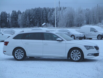 Skoda Superb vaihtoauto