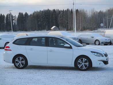 Peugeot 308 vaihtoauto