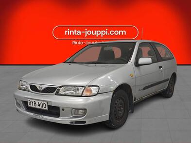 Nissan Almera vaihtoauto