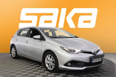 Toyota Auris vaihtoauto