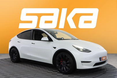 Tesla Model Y vaihtoauto