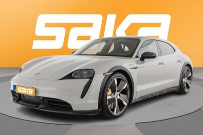 Porsche Taycan vaihtoauto