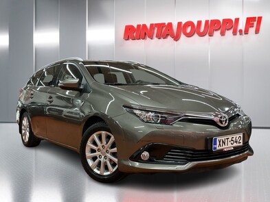 Toyota Auris vaihtoauto