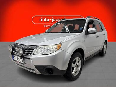 Subaru Forester vaihtoauto