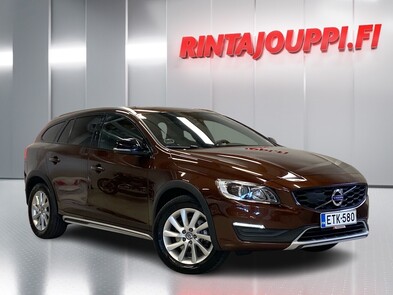 Volvo V60 Cross Country vaihtoauto