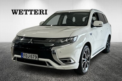 Mitsubishi Outlander PHEV vaihtoauto