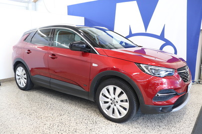 Opel Grandland X vaihtoauto