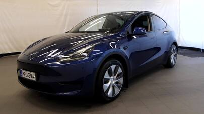 Tesla Model Y vaihtoauto