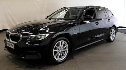 BMW 320 vaihtoauto