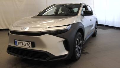 Toyota bZ4X vaihtoauto