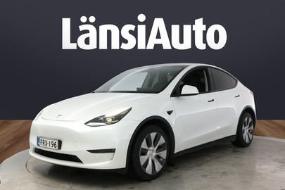 Tesla Model Y vaihtoauto