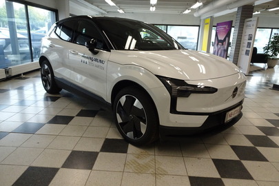 Volvo EX30 vaihtoauto