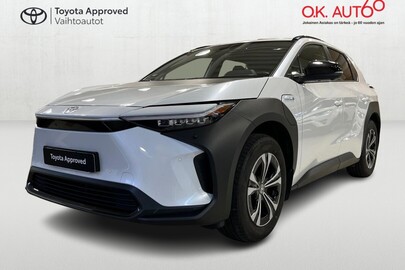 Toyota bZ4X vaihtoauto