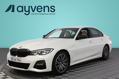 BMW 330 vaihtoauto