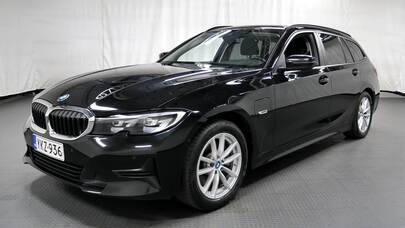 BMW 320 vaihtoauto