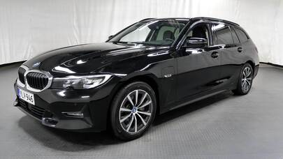 BMW 320 vaihtoauto