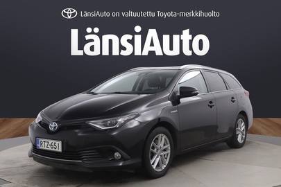 Toyota Auris vaihtoauto
