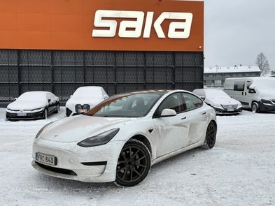 Tesla Model 3 vaihtoauto