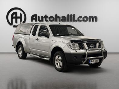 Nissan Navara vaihtoauto
