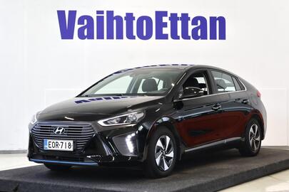 Hyundai IONIQ hybrid vaihtoauto