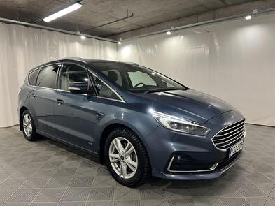 Ford S-MAX vaihtoauto