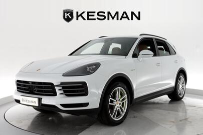 Porsche Cayenne vaihtoauto