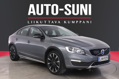 Volvo S60 Cross Country vaihtoauto