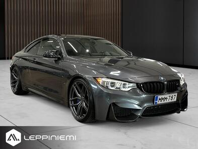 BMW M4 vaihtoauto