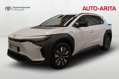 Toyota bZ4X vaihtoauto