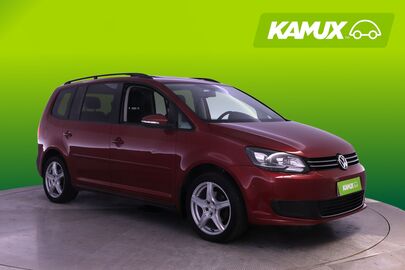 Volkswagen Touran vaihtoauto