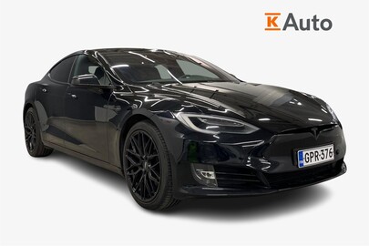 Tesla Model S vaihtoauto
