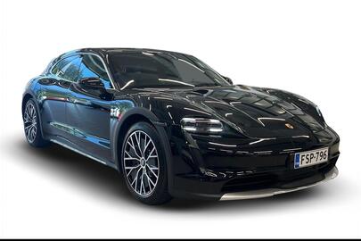 Porsche Taycan vaihtoauto