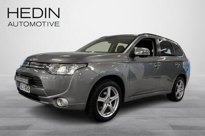 Mitsubishi Outlander PHEV vaihtoauto