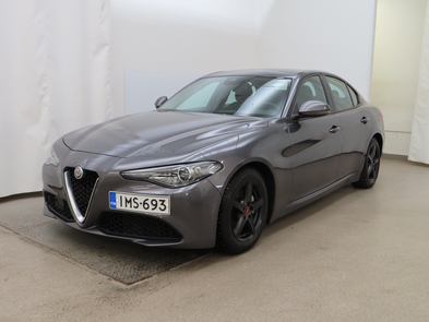 Alfa Romeo Giulia vaihtoauto